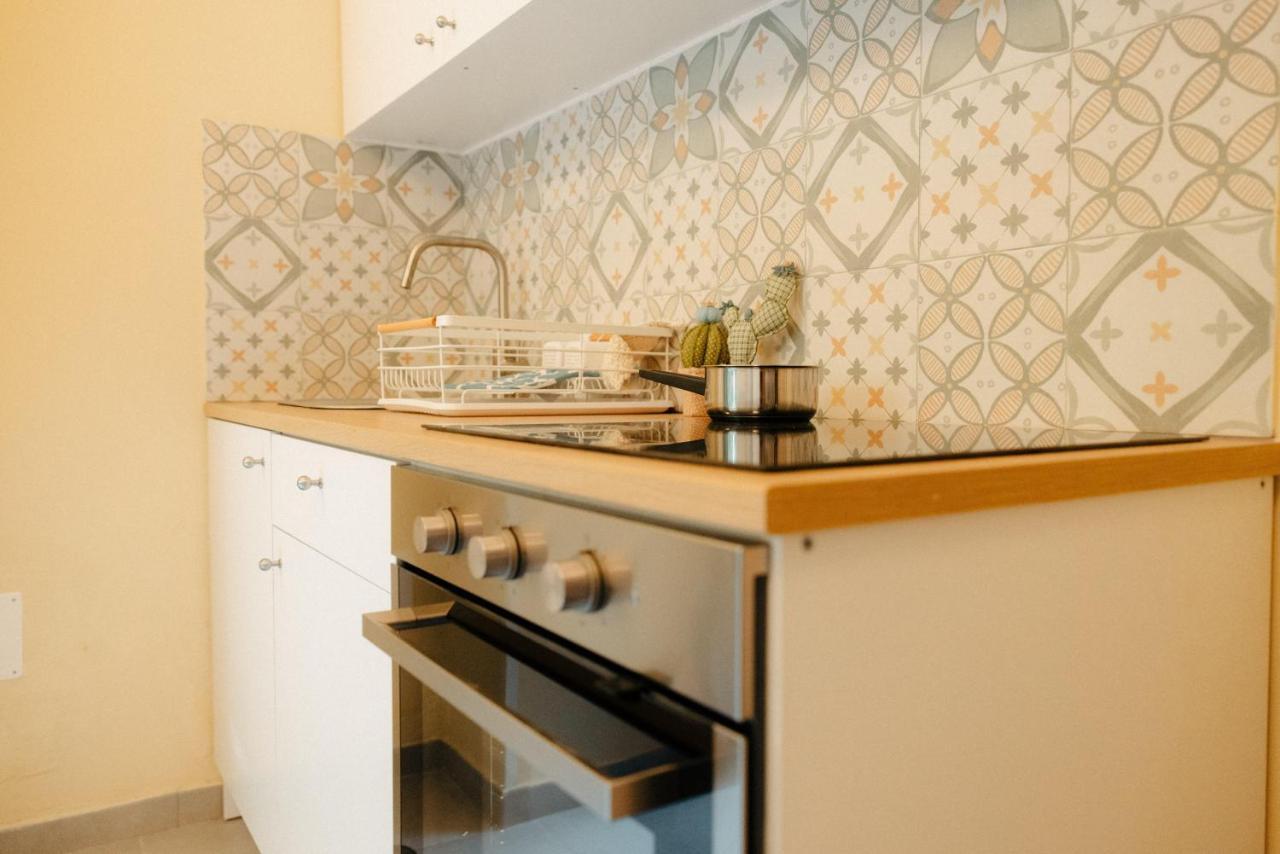 Appartement Faboulhouse: Zona Arenella/Vomero. à Naples Extérieur photo