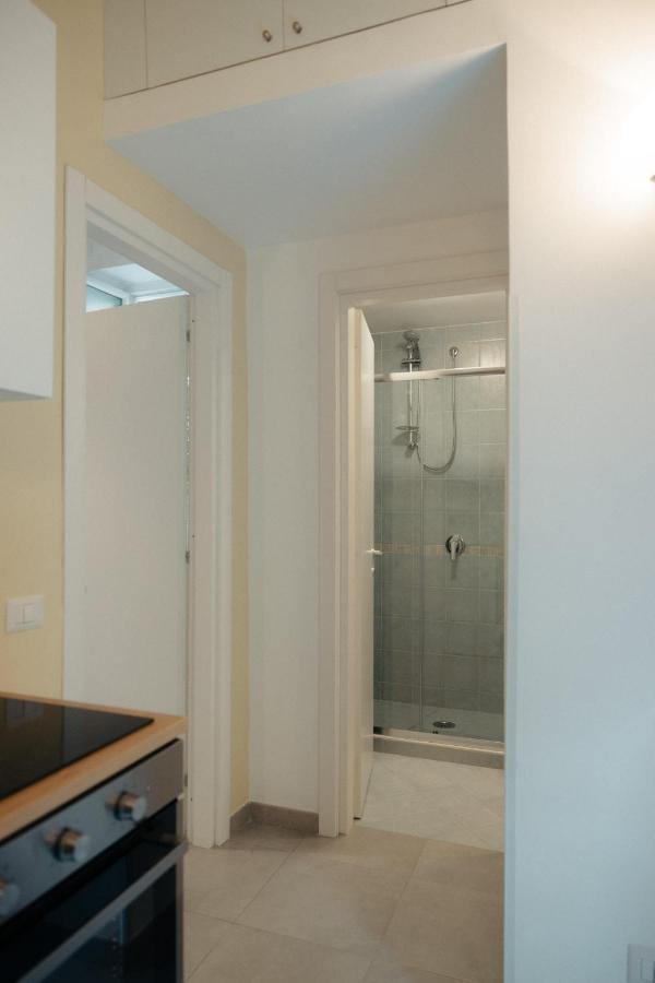 Appartement Faboulhouse: Zona Arenella/Vomero. à Naples Extérieur photo